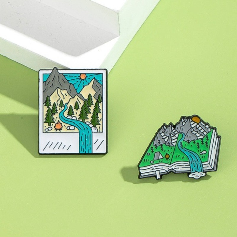 Macera Temalı Emaye Rozetler:  - Outdoor Adventure Books incelemesi ve fiyatı