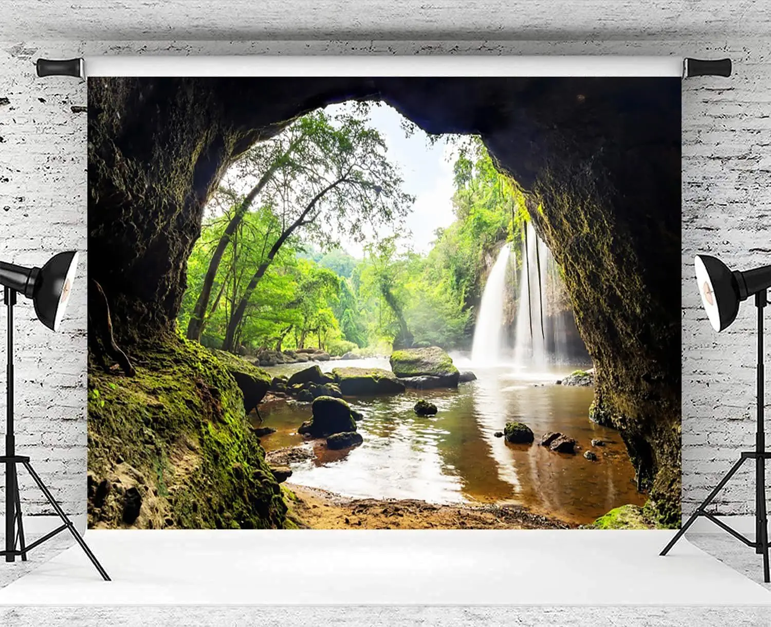 Orman Şelalesi Dağ Mağarası Ye - Outdoor Adventure Background incelemesi ve fiyatı